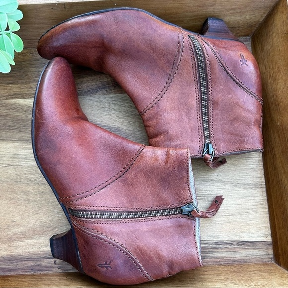 FRYE Steffi Ankle Bootie Side Zip Size 6.5 - Picture 7 of 15